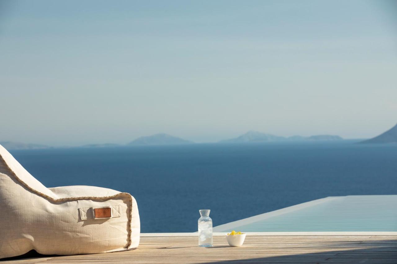 Blooms Of Sivota Bay - Luxury Villas With Private Heated Pool エクステリア 写真
